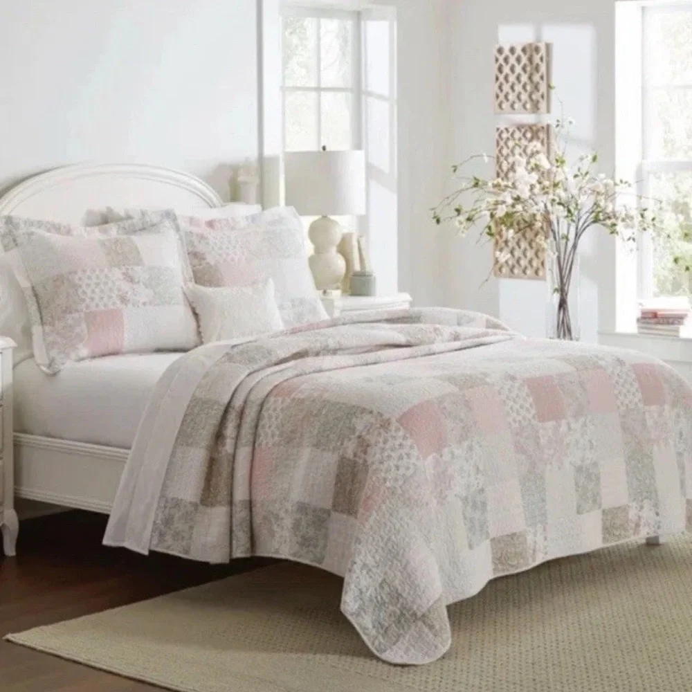 Laura Ashley Full/Queen PINK Patchwork Quilt Set Reversible 100% COTTON ~ 3Pc